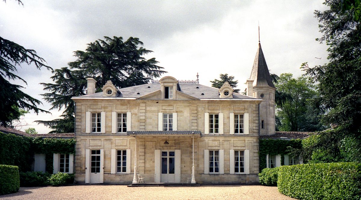 Château Cheval Blanc - Weingutsgebäude